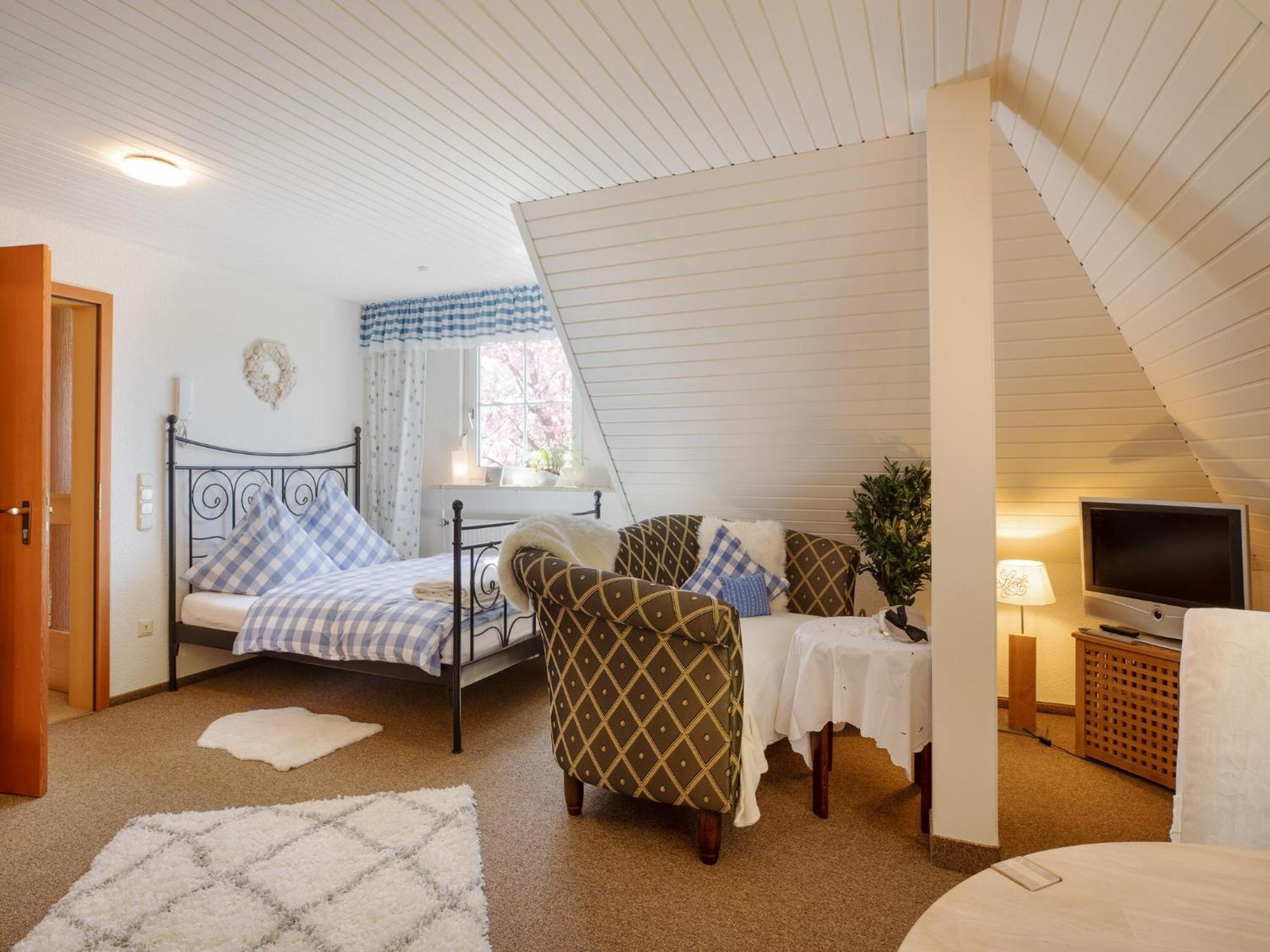 Charming Apartment In Wei Enbrunn Near Forest Weissenbrunn Exteriör bild